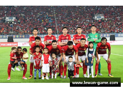 足坛之星：谁将登上足球王者的宝座？